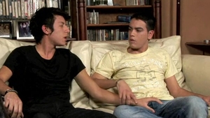 Boyz Party: Joseph's Bone in Ariel's Jeans