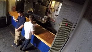 Reality Dudes: Seducing Gavin at the Local Bar