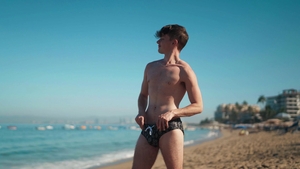 Men: Drake Von's Deep Diving Exploration