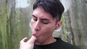 Latin Leche: Schoolboy Sucks and Swallows Older Man's Seed