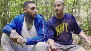 Jerk Buddies: Finger-fucking their way to satisfaction