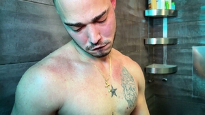 HotAFmen: Tongue-Twister in the Shower