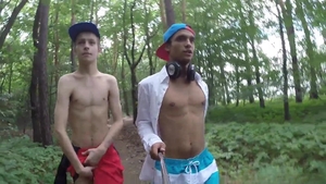 Seductive Twinks Go on an Epic Trip